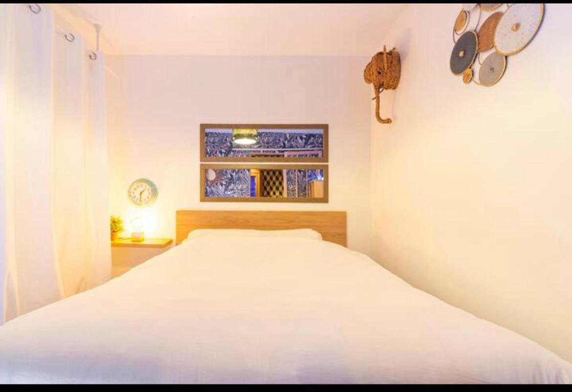 Le 8 Spa&jacuzzi Apartment